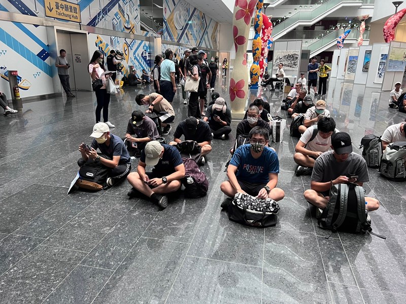 全體役男報到唱名