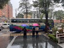 台中市南區區公所李美麗區長與人文課王龍貴課長依依揮手送別從軍役男