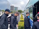空軍役男搭車從軍去