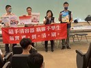 台中市南區區公所李美麗區長與人文課陳榮庭課長對召集役男政令宣導並宣傳活動