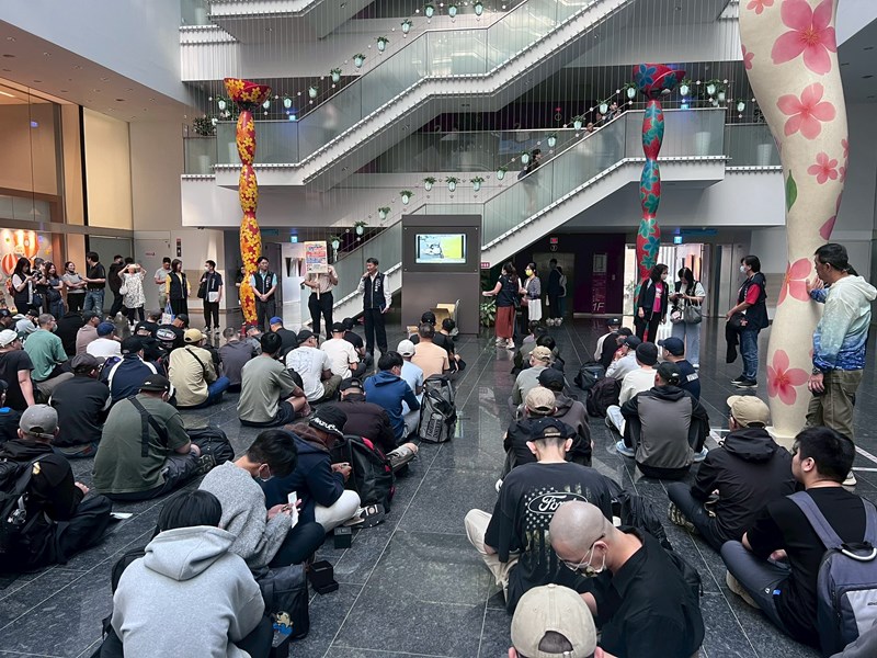 台中市政府長官對從軍役男政令宣導及宣傳台中購物節等活動