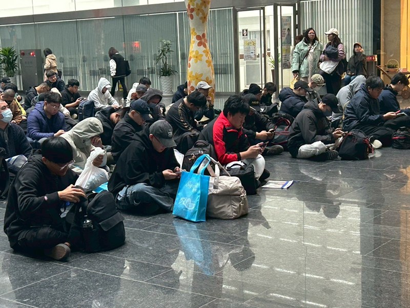 台中市政府長官對從軍役男政令宣導及宣傳2026中台灣燈會等活動