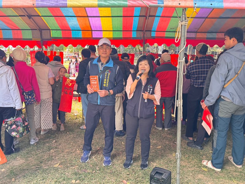 馬年揮毫迎新春．好運帶回家！1