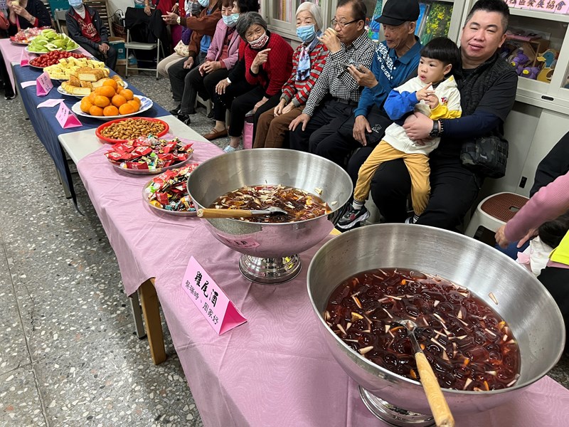 新春團拜暨元宵節彩繪燈籠活動8