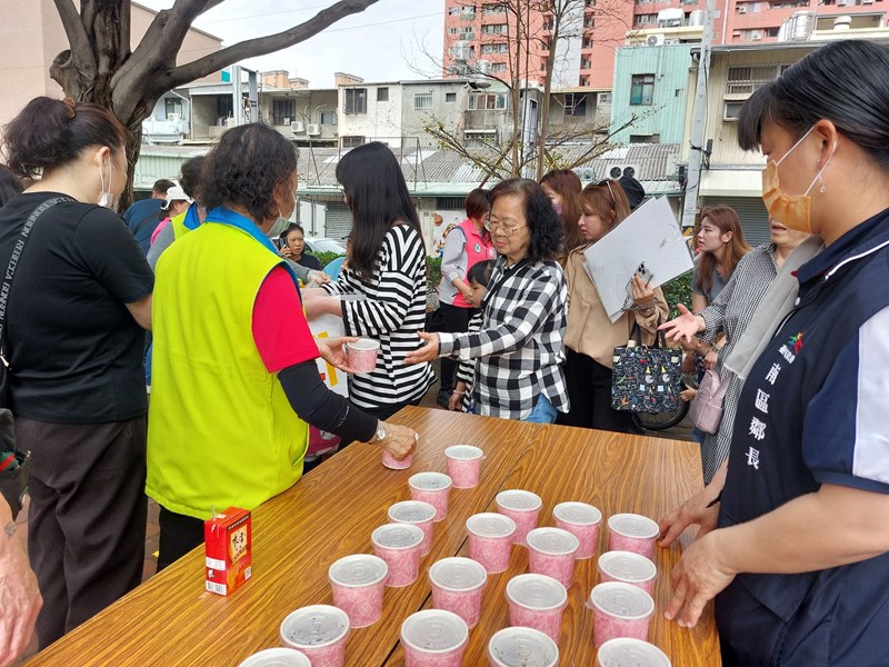 工學里馬上幸福龍馬有春工學駿馬歡慶元宵9