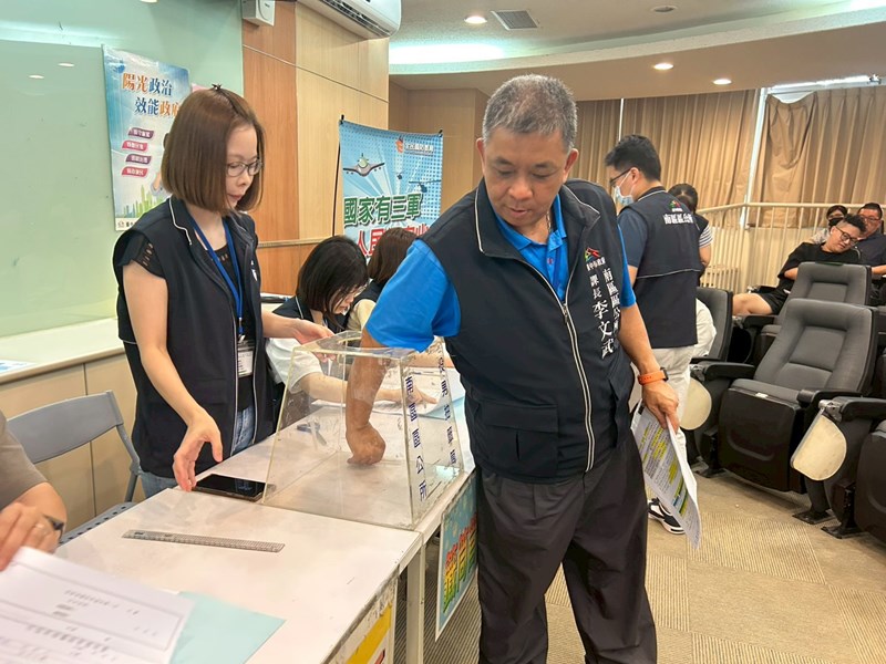 台中市南區區公所人文課役男抽籤實況