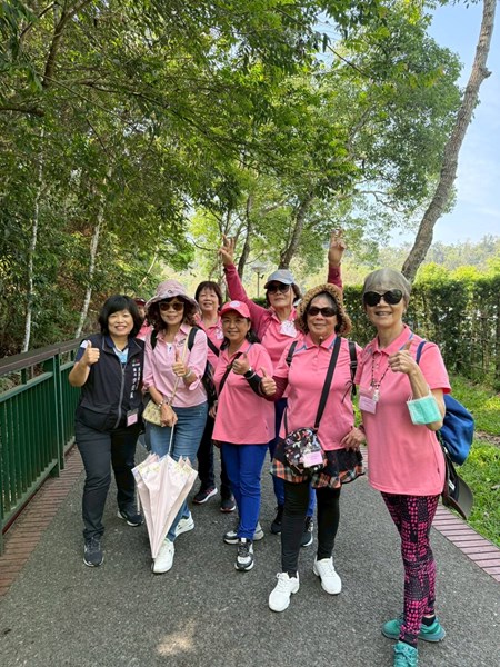 台中市南區區公所李美麗區長帶領民政志工與「火柴故事館」志工團隊前往南投日月潭地區教育訓練實況