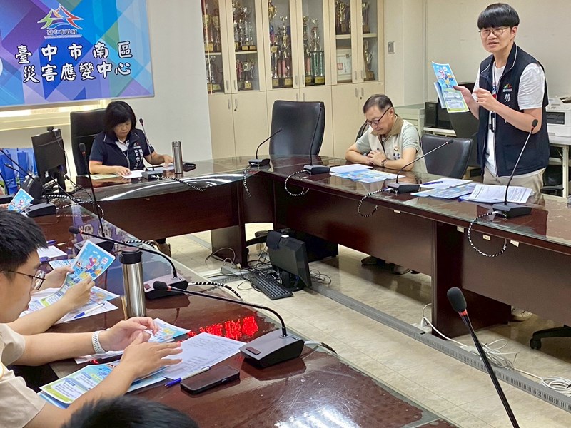 台中市南區區公所舉辦屆退替代役男座談會實況