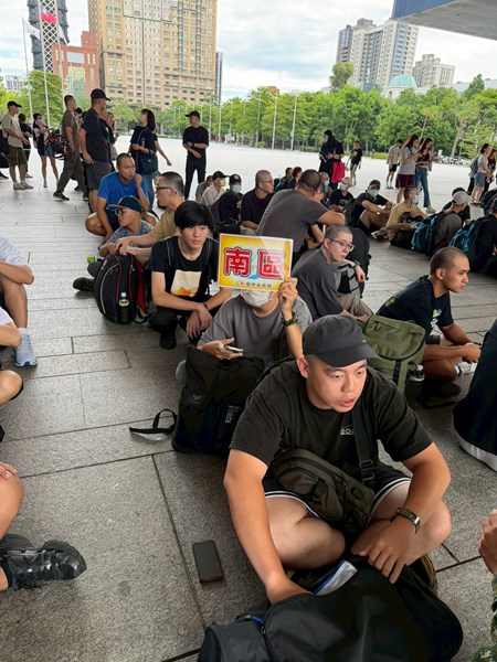 台中市政府長官對從軍役男政令宣導及唱名報到
