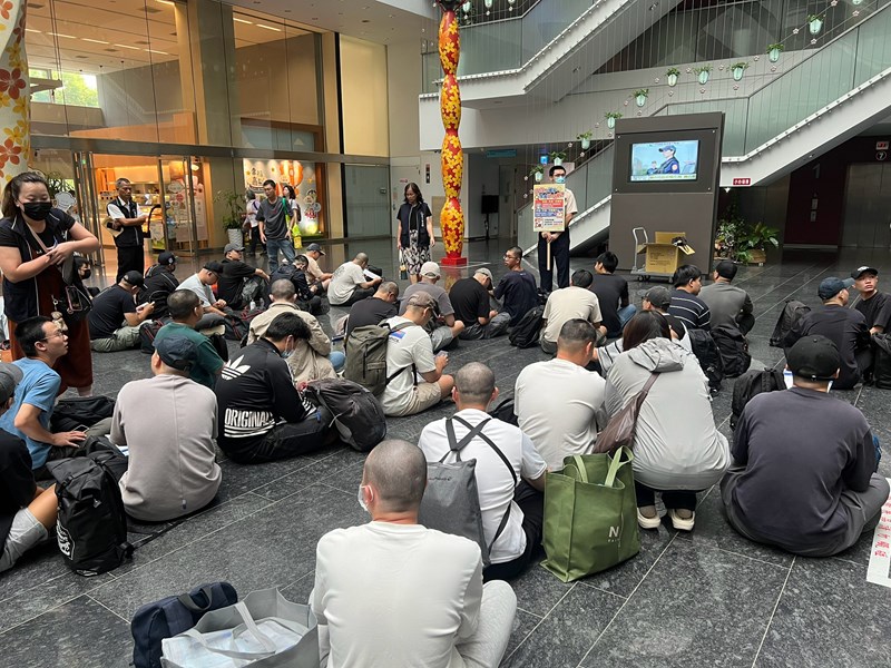 台中市政府長官對從軍役男政令宣導及宣傳115學年度起台中市公立與私立國中小營養午餐全面免費等活動