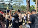 台中市南區區公所李美麗區長與人文課李文武課長重視送兵活動中從軍役男衛生防疫措施