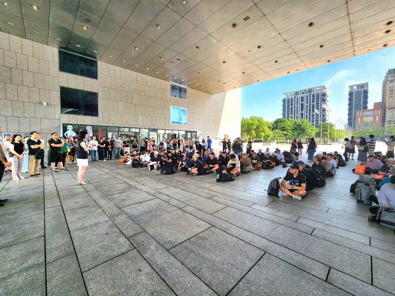 台中市政府長官對從軍役男政令宣導及宣傳115學年度起台中市公立與私立國中小營養午餐全面免費等活動