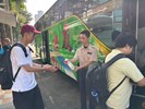 台中市南區區公所李美麗區長與人文課李文武課長重視送兵活動中從軍役男衛生防疫措施