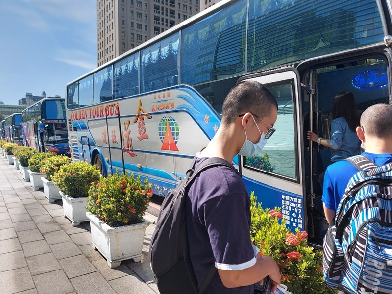 109年8月19日海艦第23梯次及海陸第69梯次役男入營